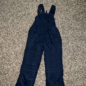 Kids snowsuit